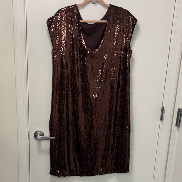 MARVE CHOCOLATE BROWN SEQUIN FORMAL/COCKTAIL NEW YEARS DRESS. - Picture 3 of 7
